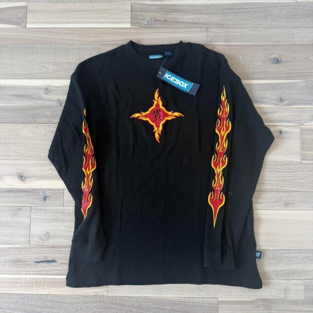 2000s Y2K Ice box Black long sleeve thermal shirt with flame design Sz L
